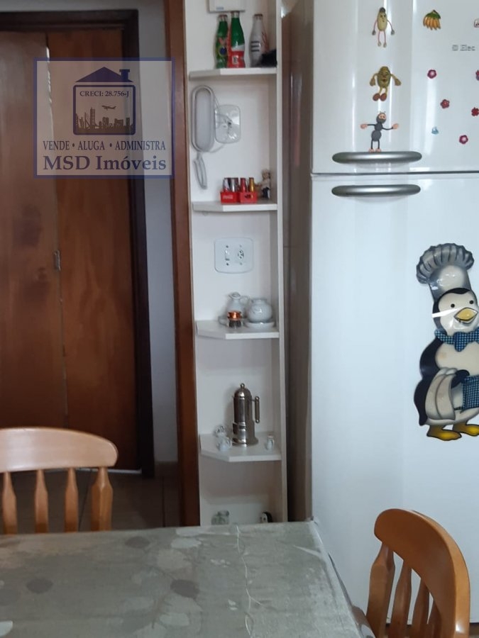 Apartamento à venda com 3 quartos, 127m² - Foto 7