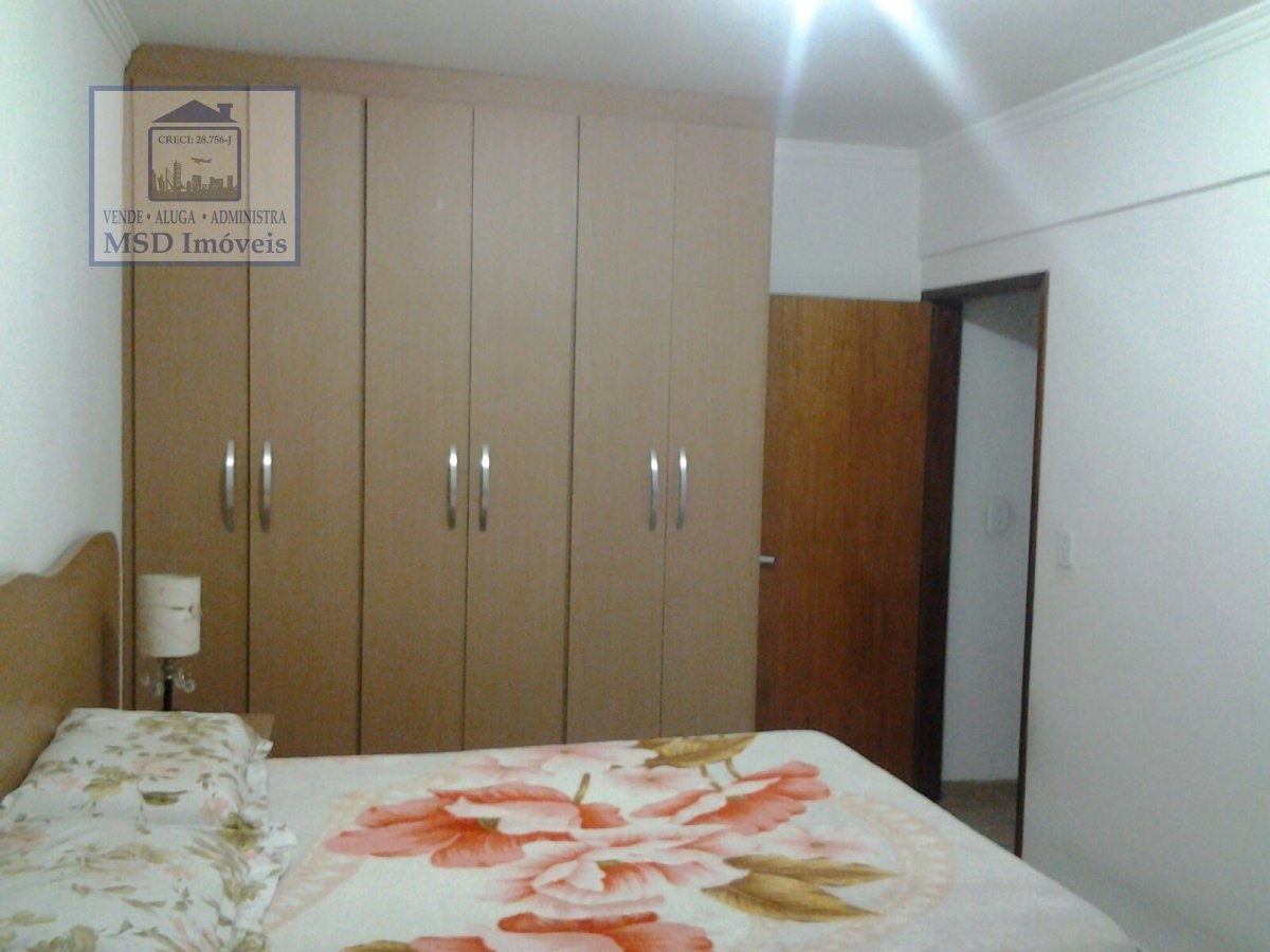 Apartamento à venda com 3 quartos, 127m² - Foto 11