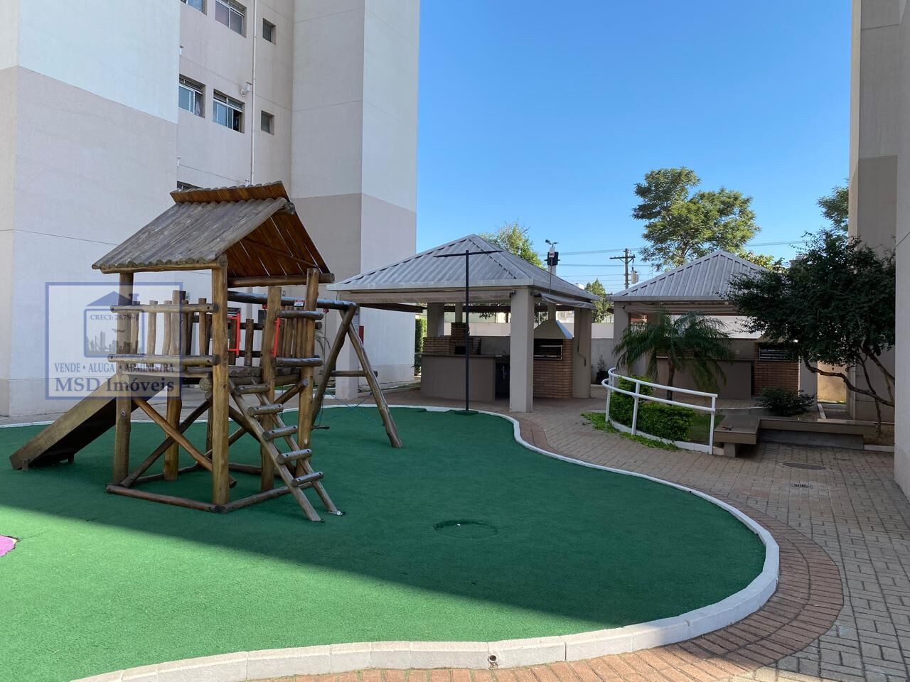 Apartamento para alugar com 2 quartos, 64m² - Foto 23