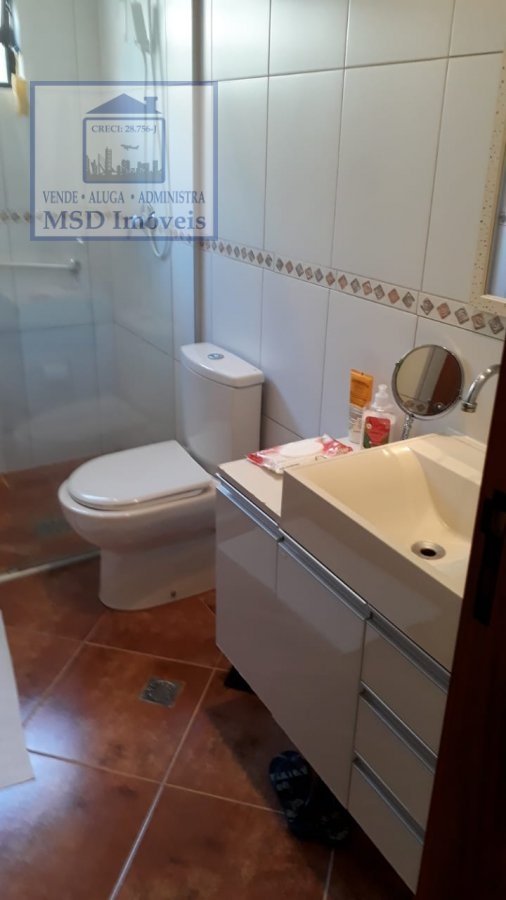 Casa à venda com 3 quartos, 260m² - Foto 8