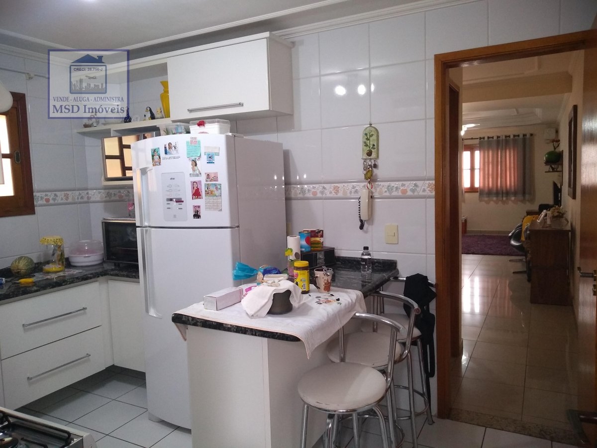 Sobrado à venda com 3 quartos, 142m² - Foto 5