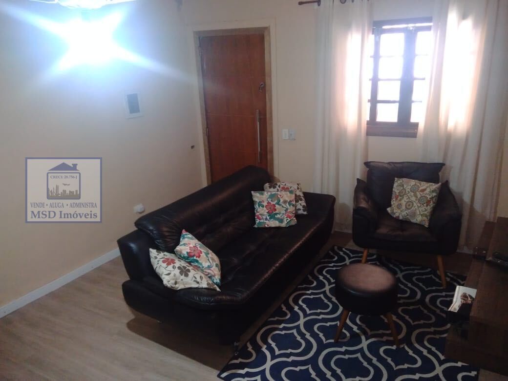 Sobrado à venda com 3 quartos, 80m² - Foto 1