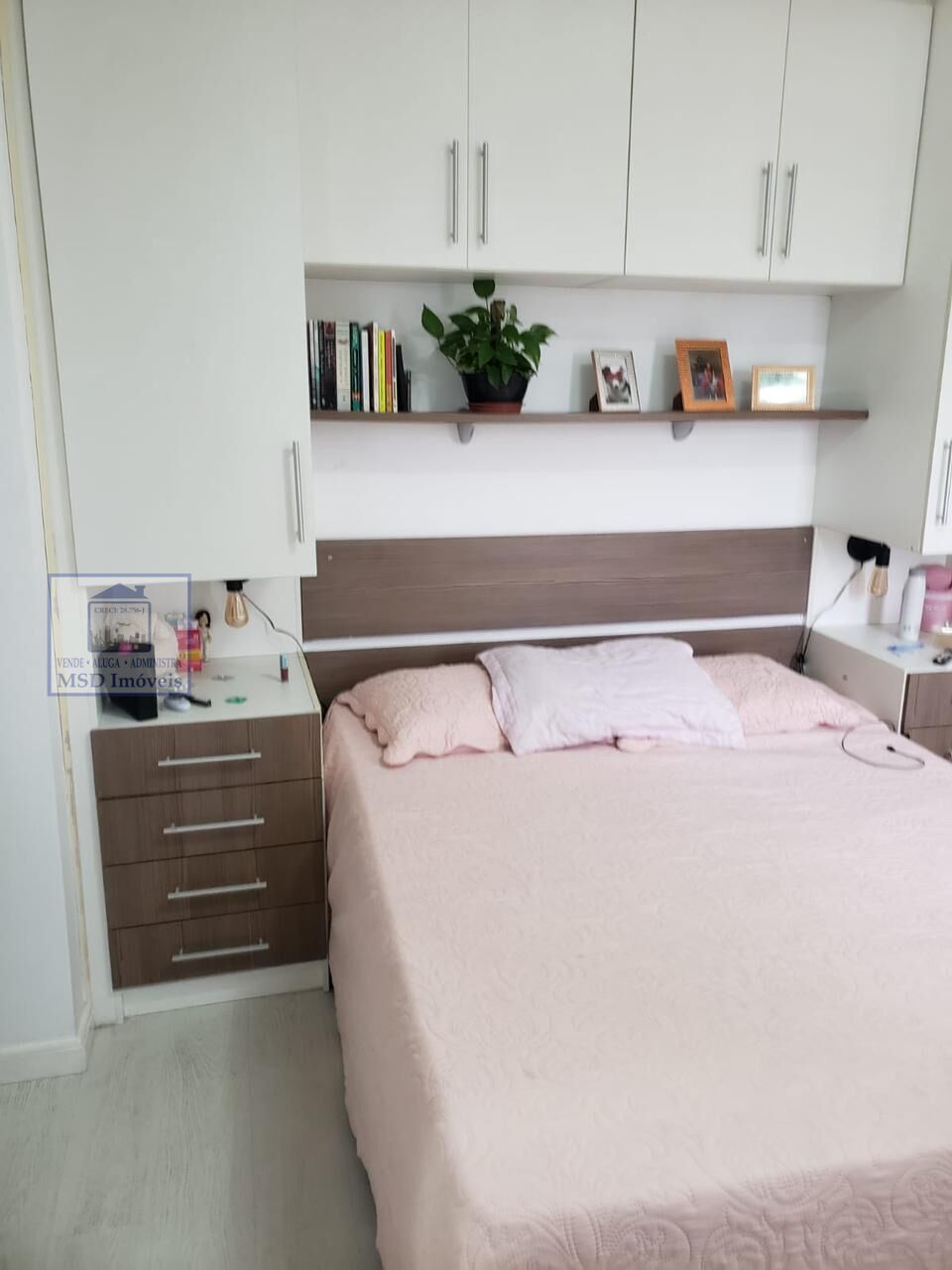 Apartamento à venda com 3 quartos, 66m² - Foto 4