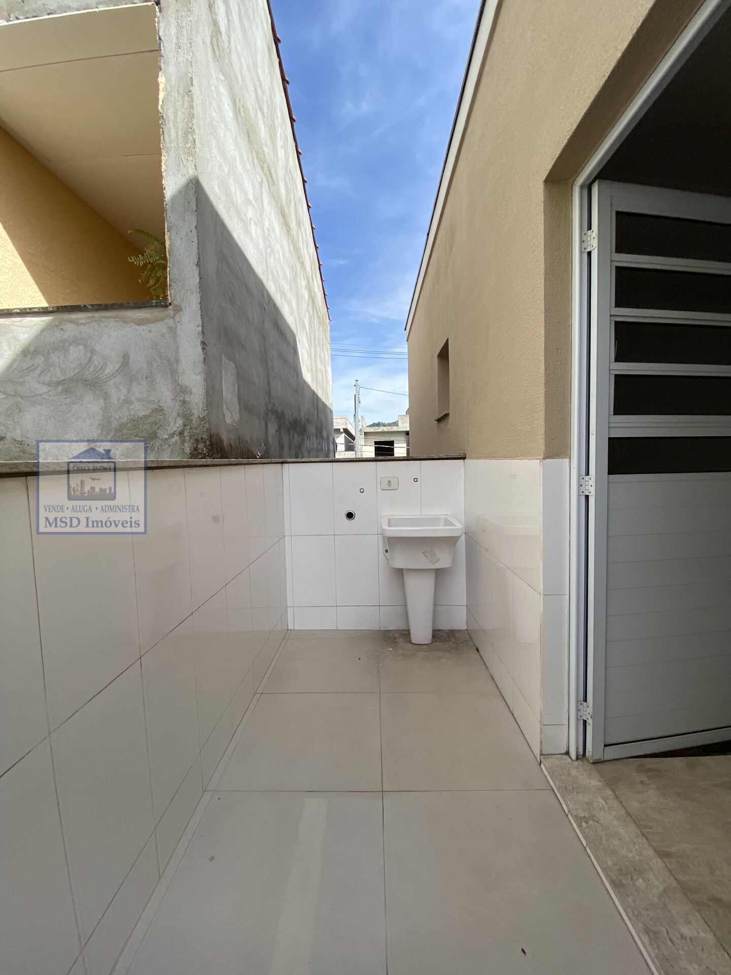 Casa à venda com 2 quartos, 67m² - Foto 26