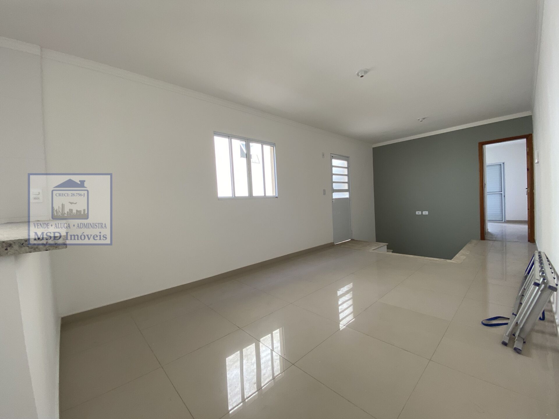 Casa à venda com 2 quartos, 67m² - Foto 5