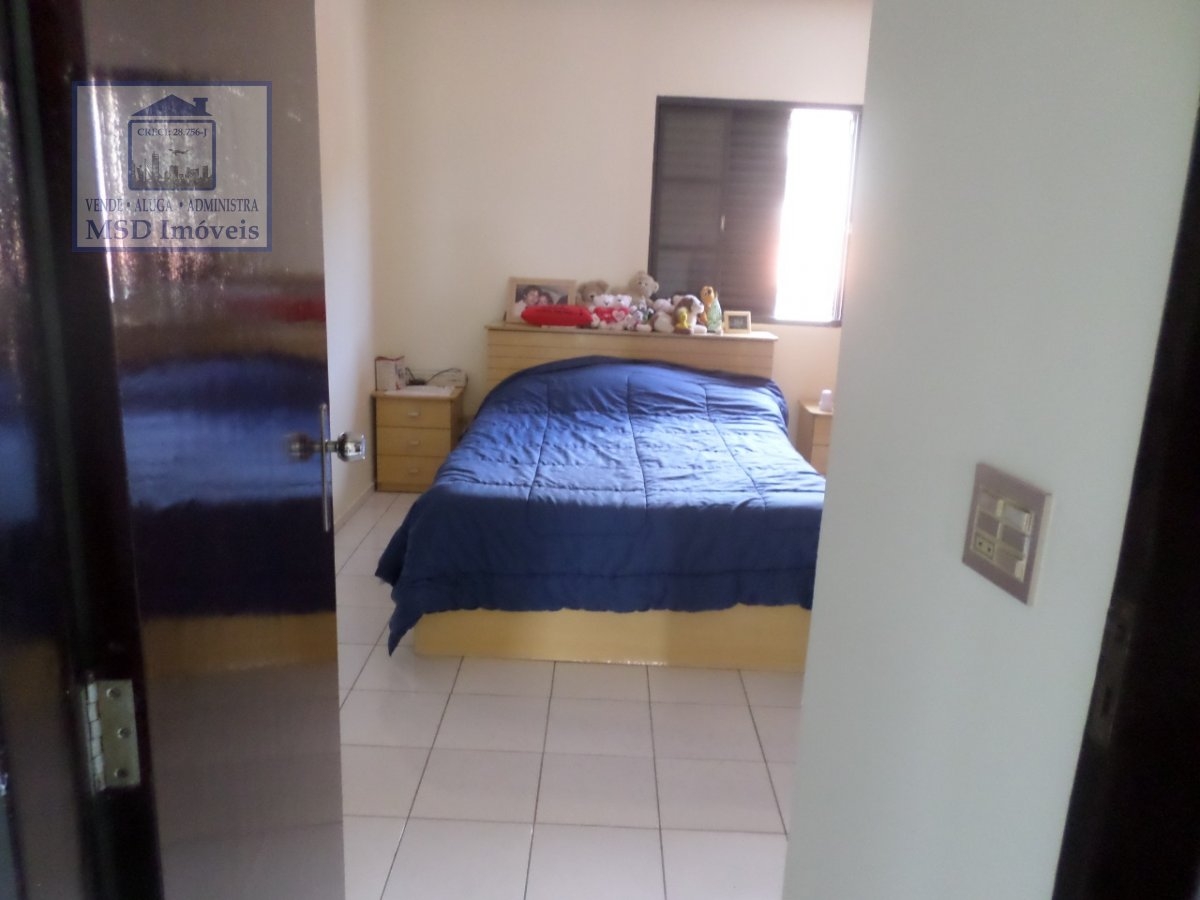 Sobrado à venda com 3 quartos, 146m² - Foto 13