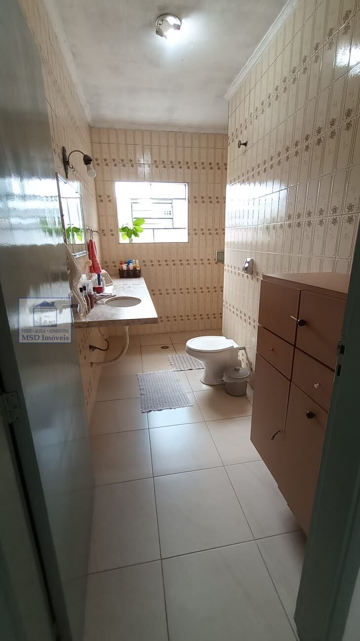 Casa à venda com 3 quartos, 163m² - Foto 8