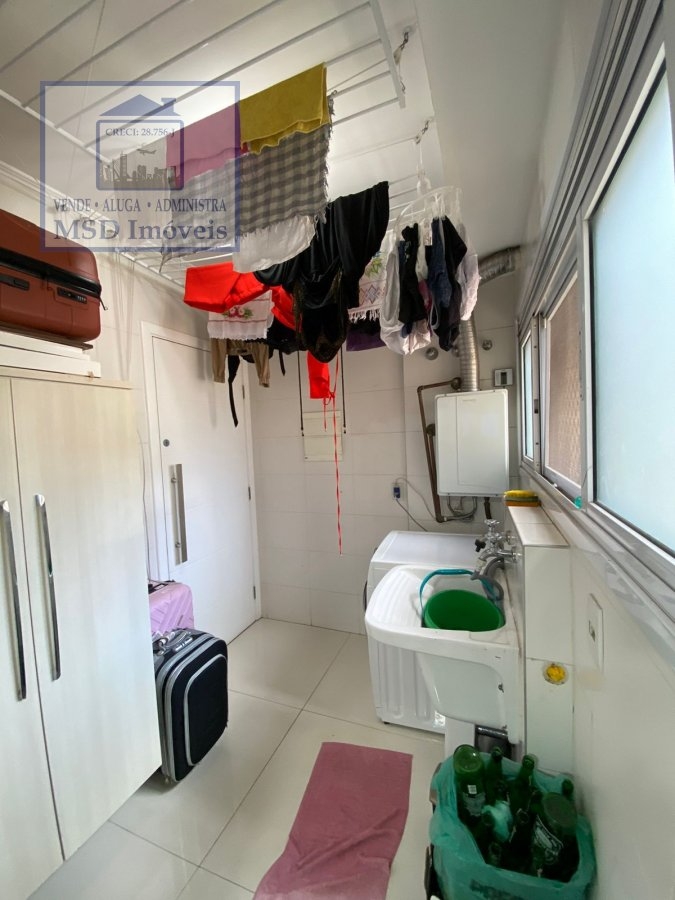 Apartamento à venda com 3 quartos, 150m² - Foto 10