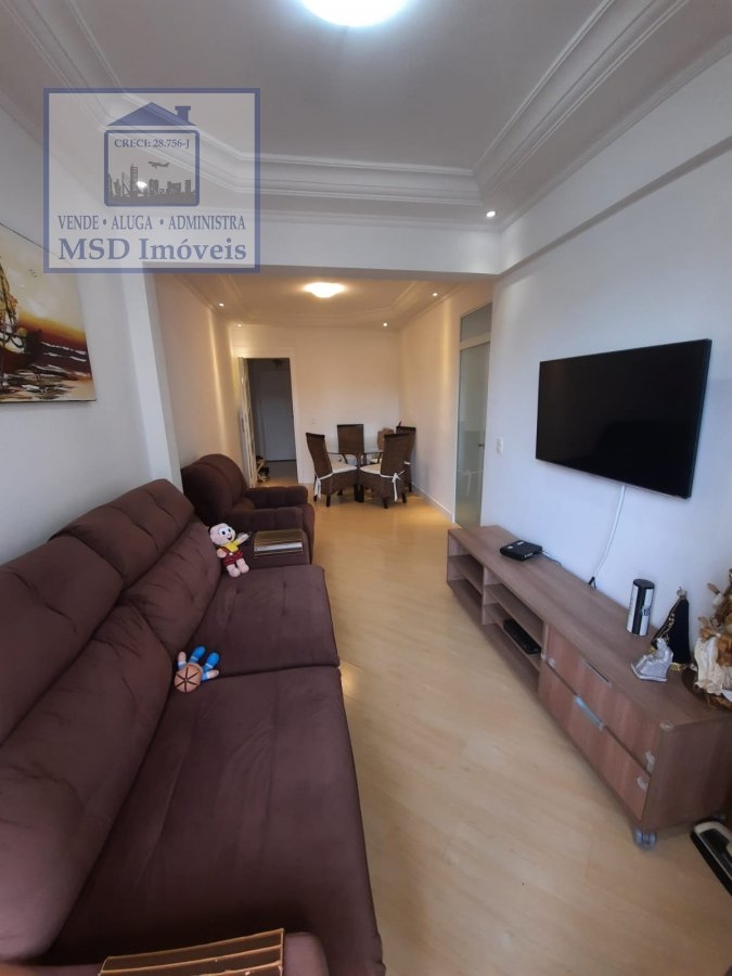 Apartamento à venda com 2 quartos, 74m² - Foto 2