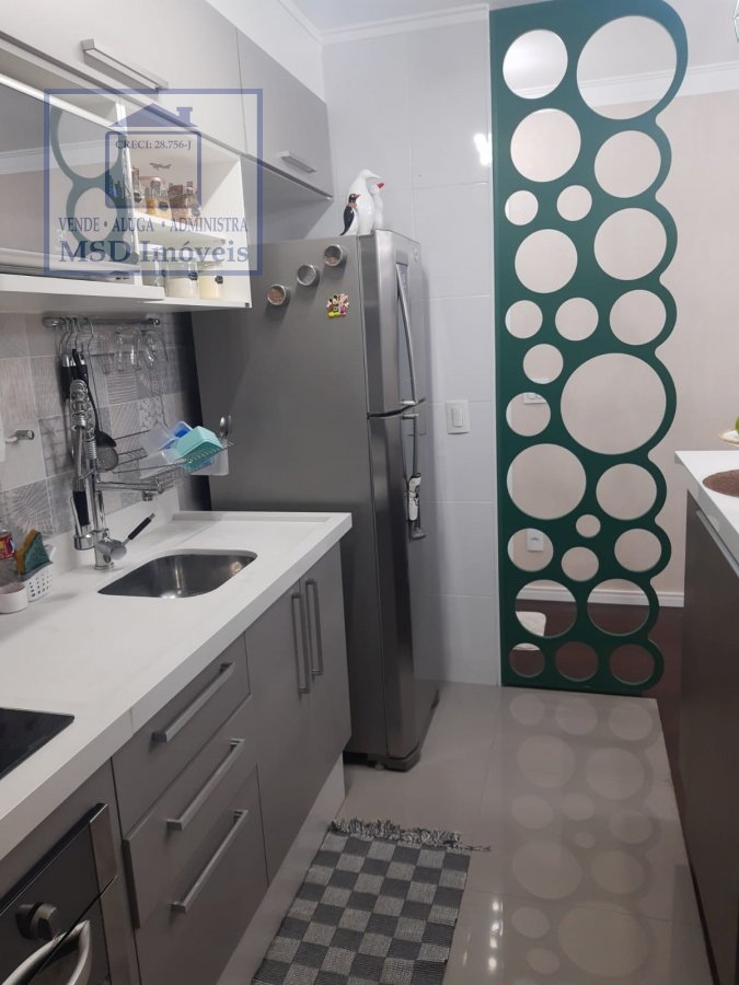 Apartamento à venda com 2 quartos, 68m² - Foto 8