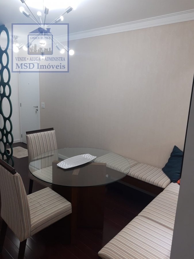 Apartamento à venda com 2 quartos, 68m² - Foto 5