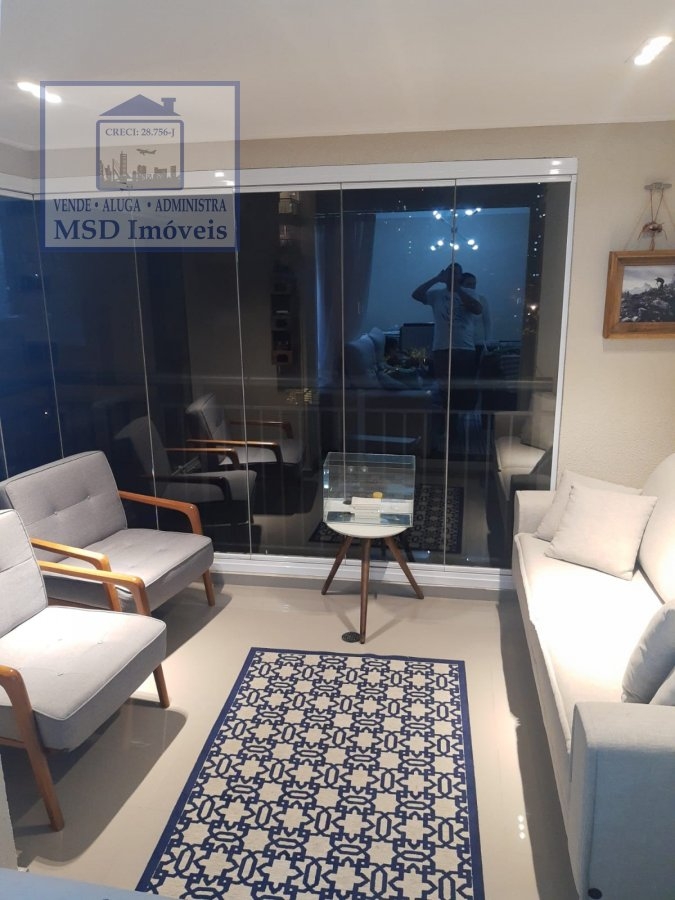 Apartamento à venda com 2 quartos, 68m² - Foto 3