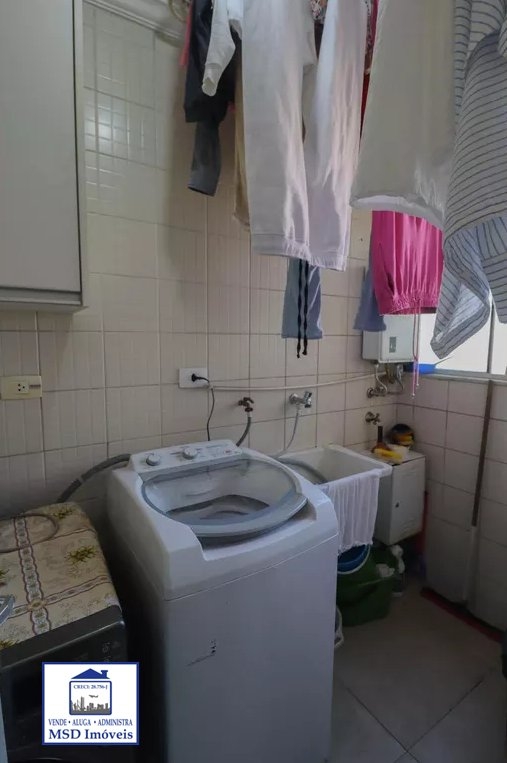 Apartamento à venda com 3 quartos, 95m² - Foto 8