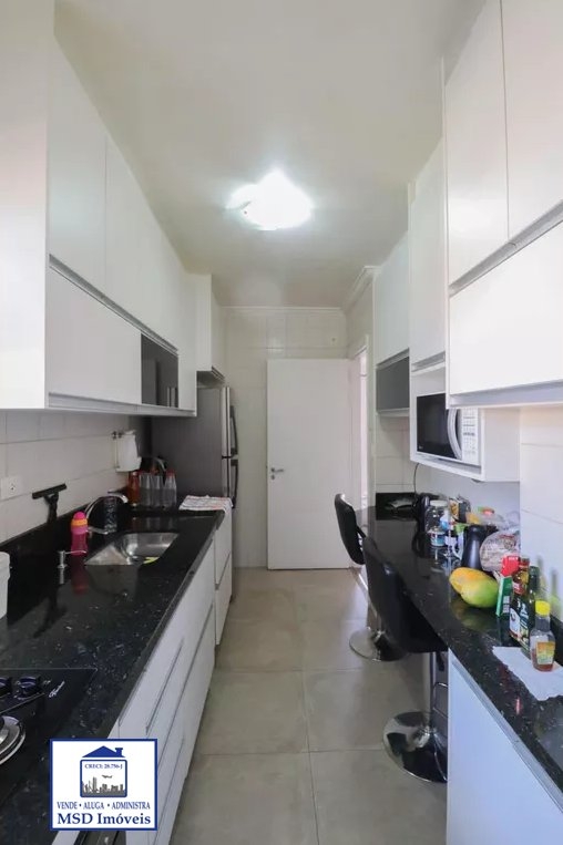 Apartamento à venda com 3 quartos, 95m² - Foto 7