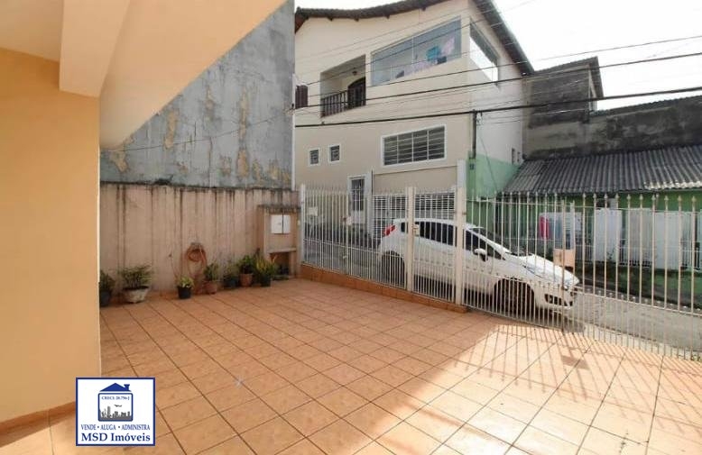 Casa à venda com 3 quartos, 73m² - Foto 4