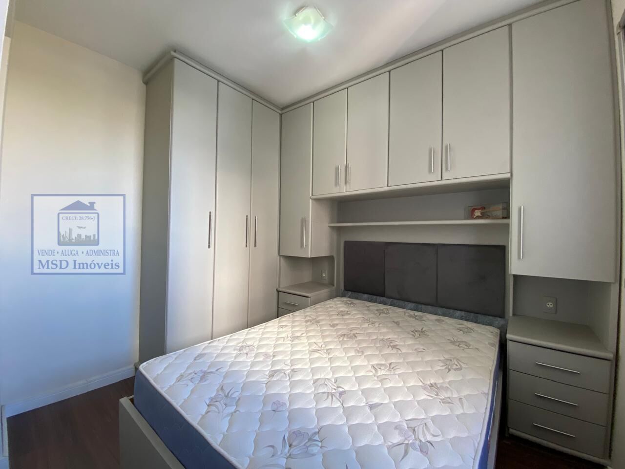 Apartamento para alugar com 2 quartos, 55m² - Foto 17