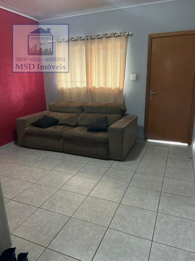 Casa à venda com 2 quartos, 100m² - Foto 4