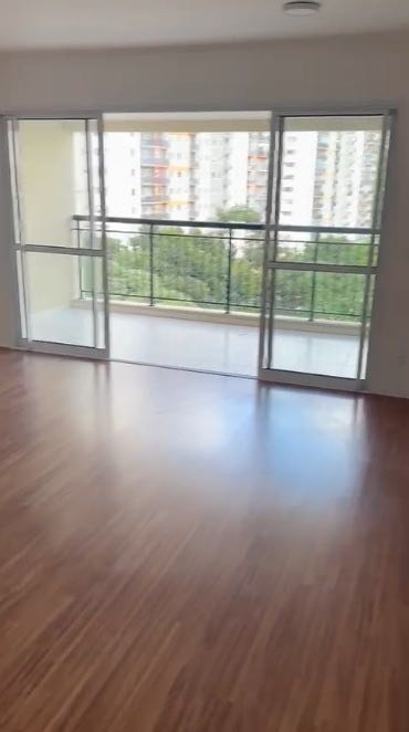 Apartamento à venda com 3 quartos, 106m² - Foto 2