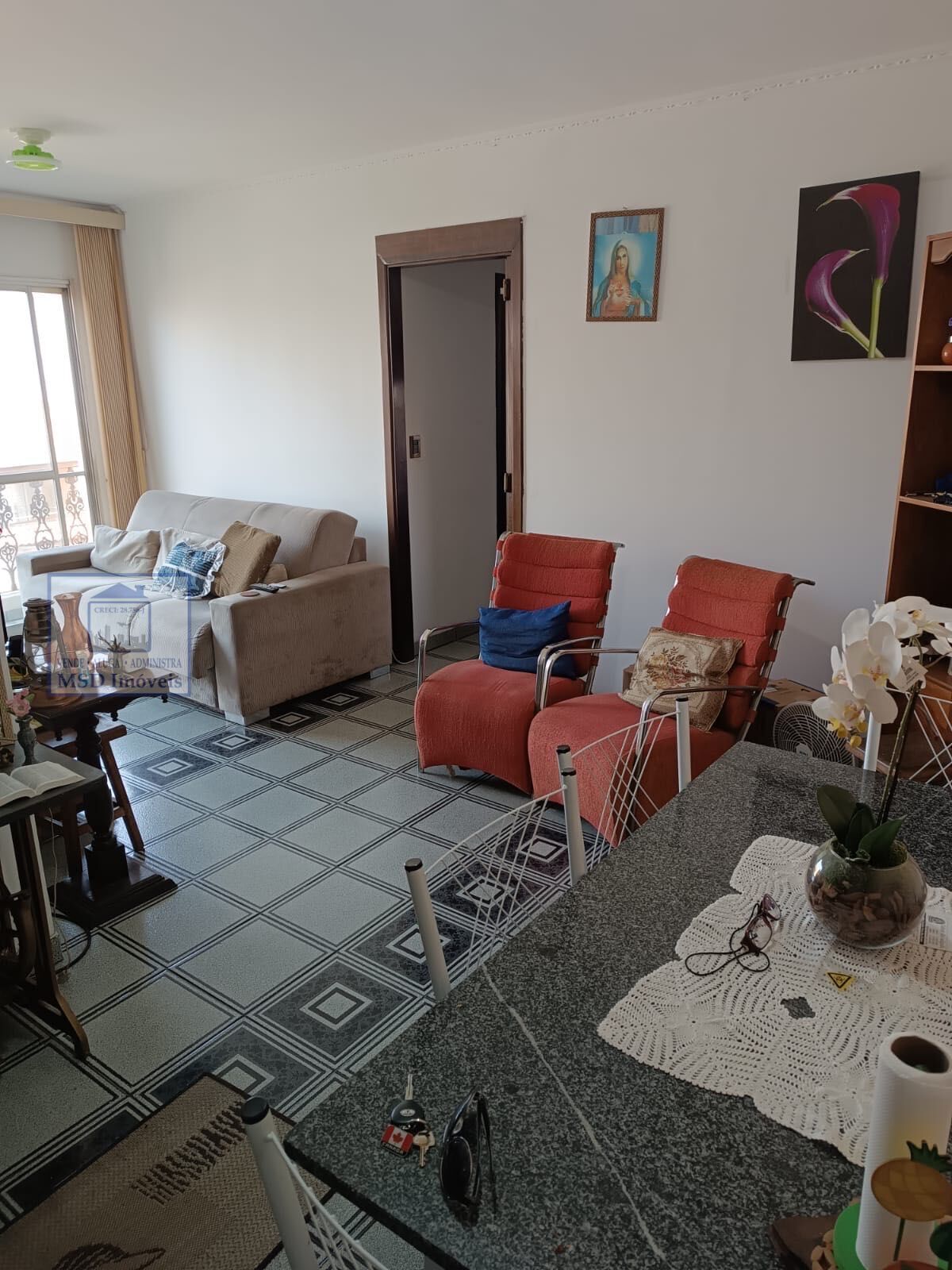 Apartamento à venda com 2 quartos, 68m² - Foto 3