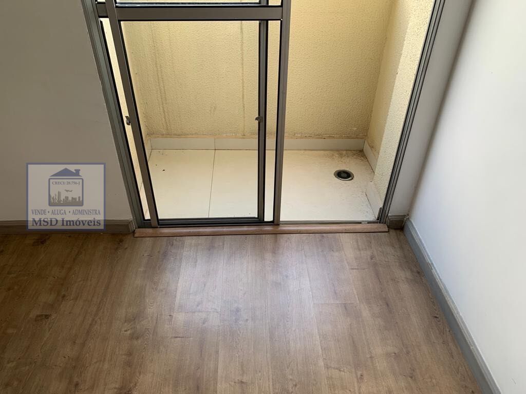 Apartamento à venda com 2 quartos, 56m² - Foto 11