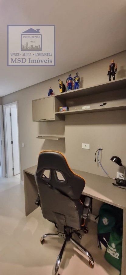 Apartamento à venda com 3 quartos, 164m² - Foto 15