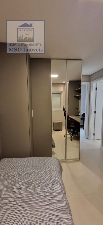 Apartamento à venda com 3 quartos, 164m² - Foto 12