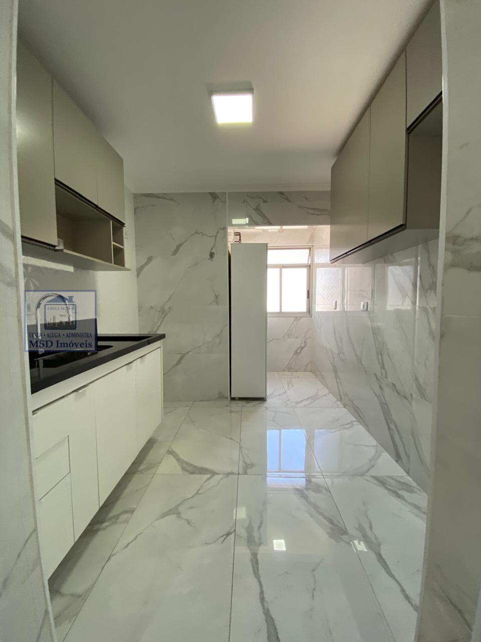 Apartamento para alugar com 2 quartos, 62m² - Foto 8