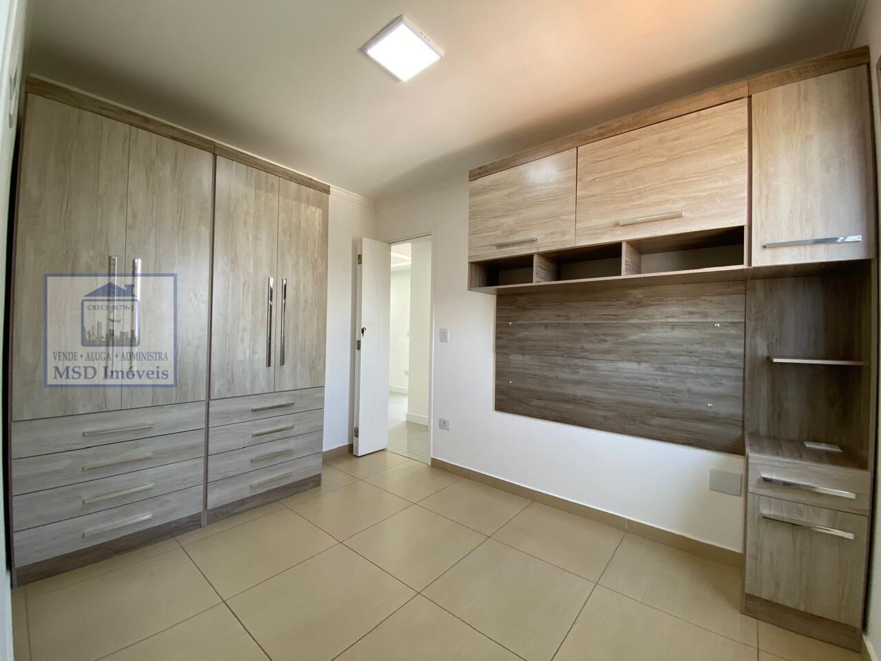 Apartamento para alugar com 2 quartos, 62m² - Foto 17