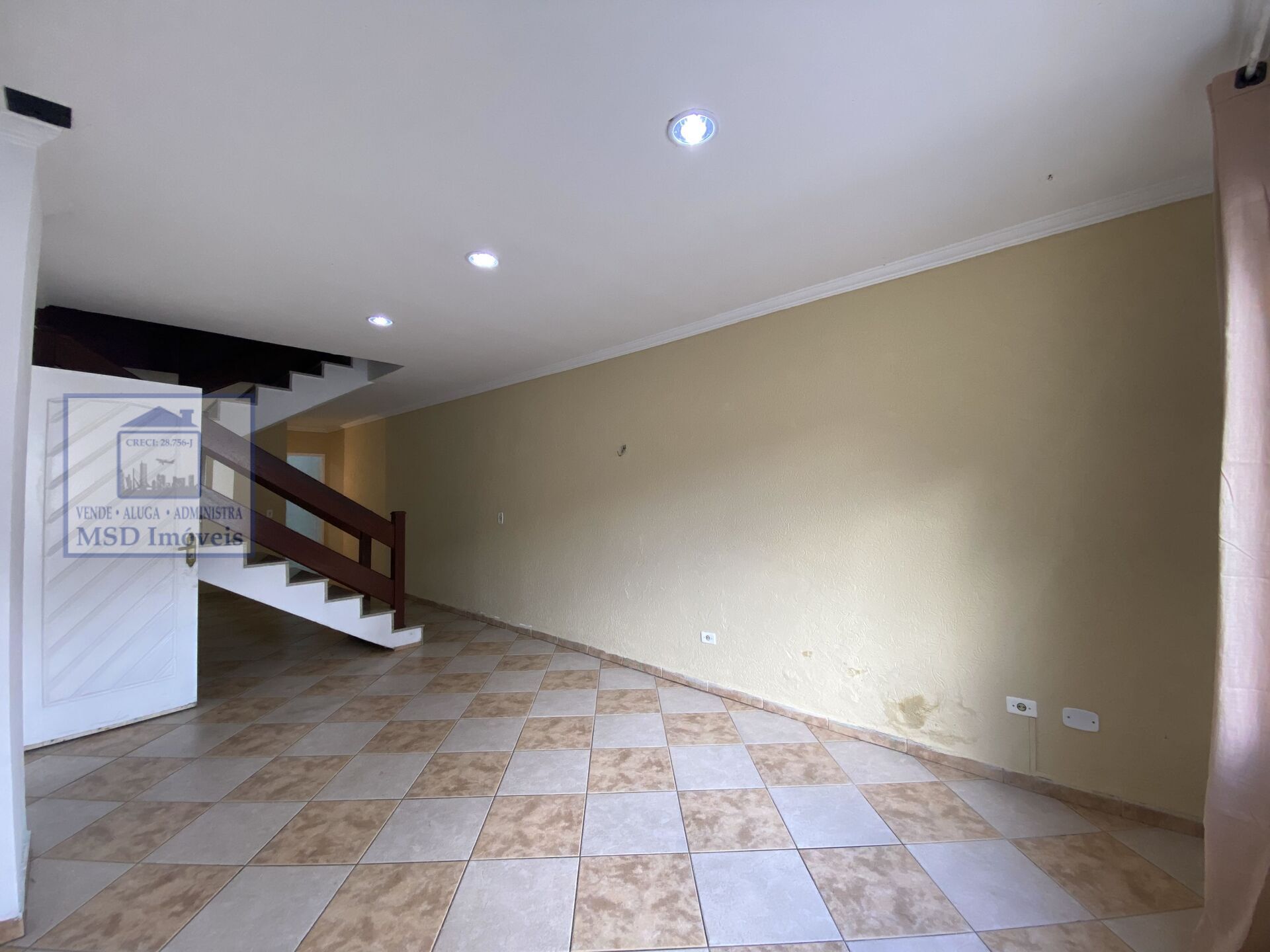 Sobrado à venda com 3 quartos, 145m² - Foto 2