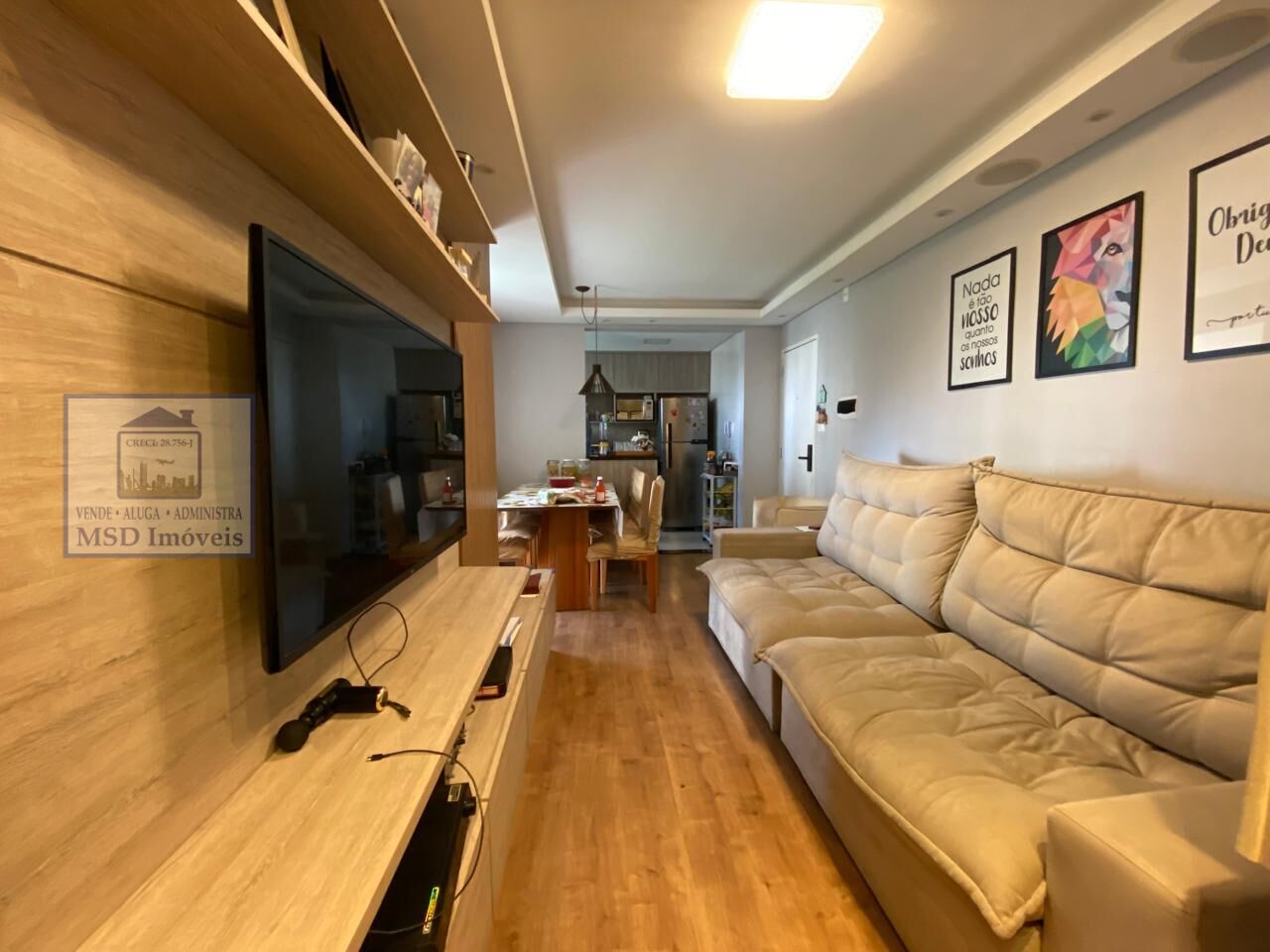 Apartamento à venda com 2 quartos, 55m² - Foto 2