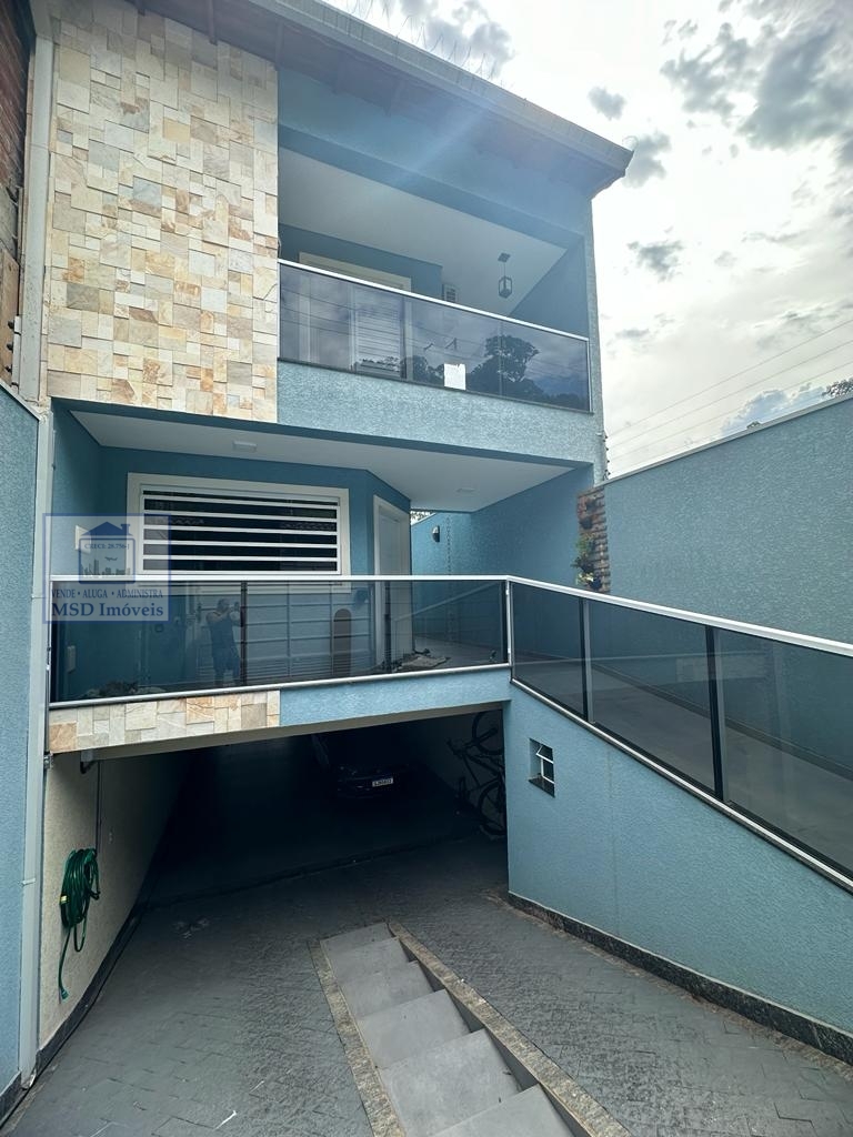 Sobrado à venda com 3 quartos, 230m² - Foto 2