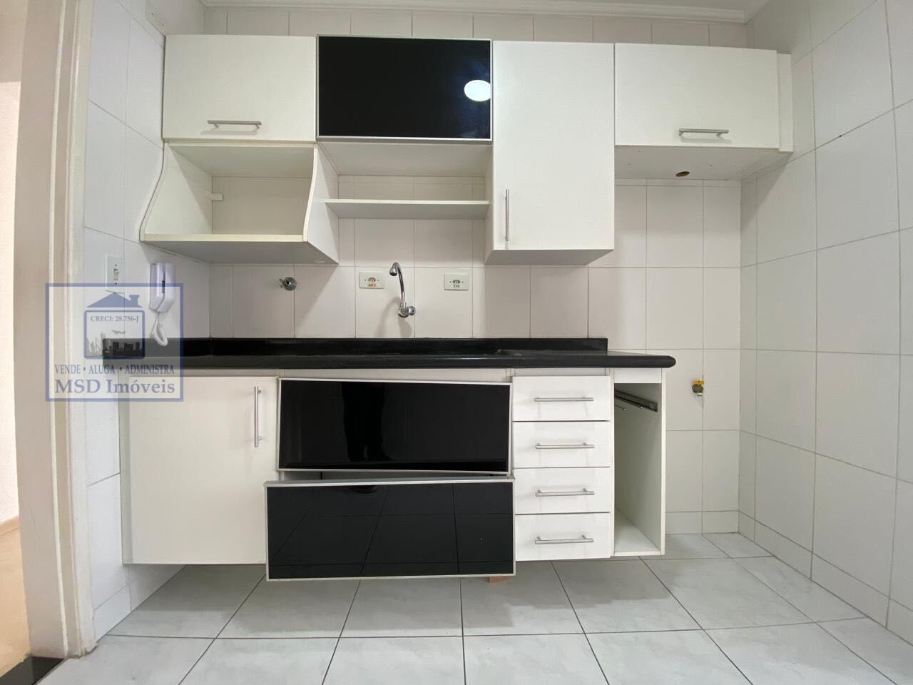 Apartamento à venda com 2 quartos, 56m² - Foto 9