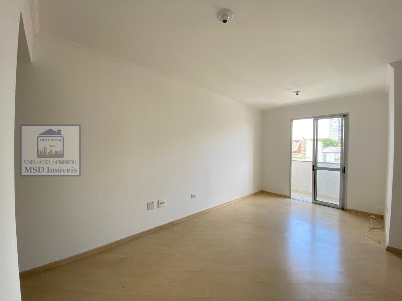 Apartamento à venda com 2 quartos, 56m² - Foto 2