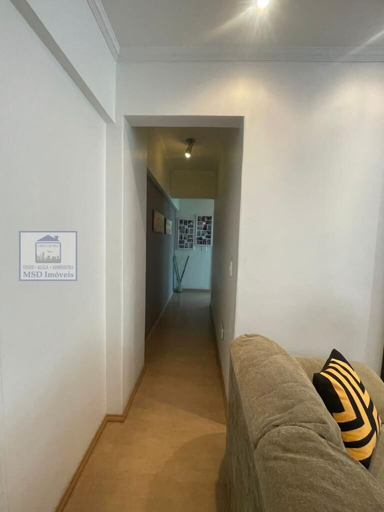 Apartamento à venda com 2 quartos, 63m² - Foto 4