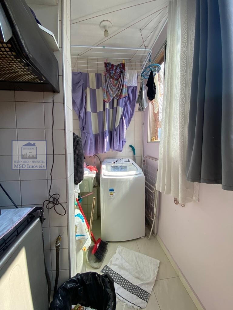 Apartamento à venda com 2 quartos, 42m² - Foto 8