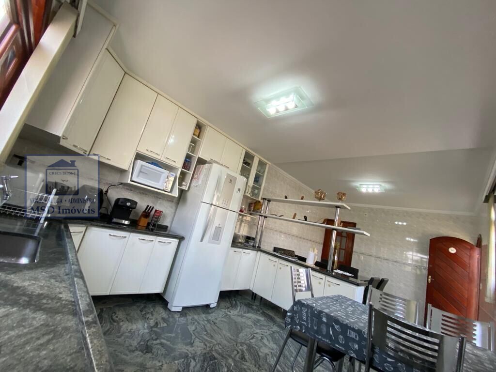 Sobrado à venda com 3 quartos, 198m² - Foto 11