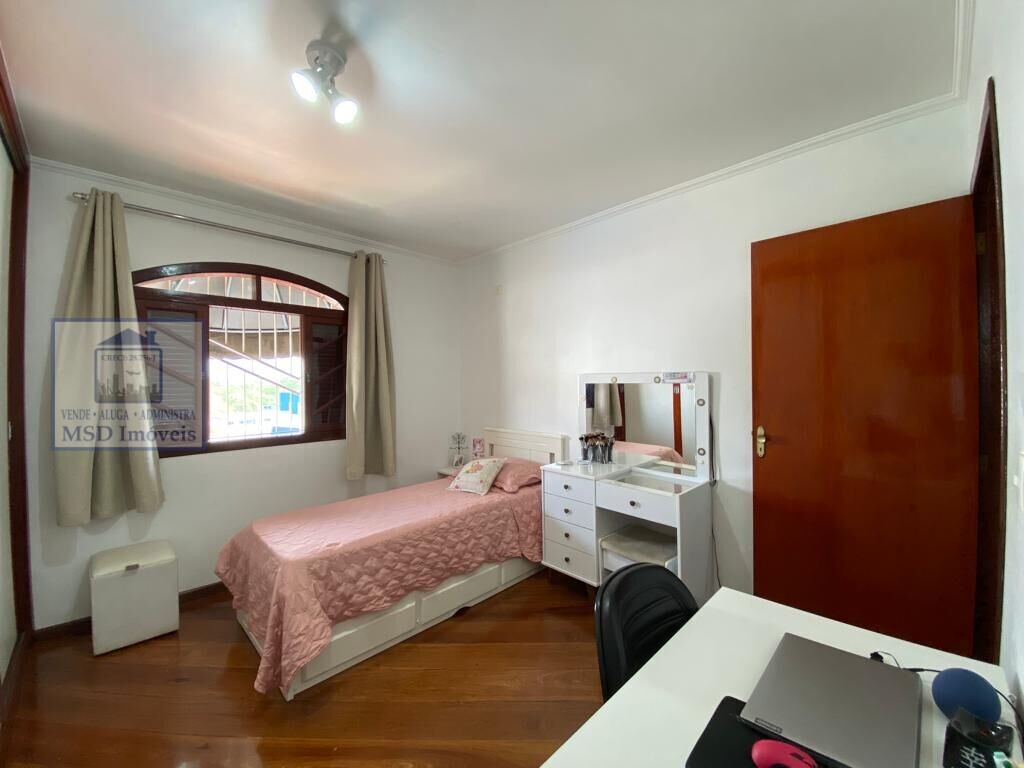 Sobrado à venda com 3 quartos, 198m² - Foto 26