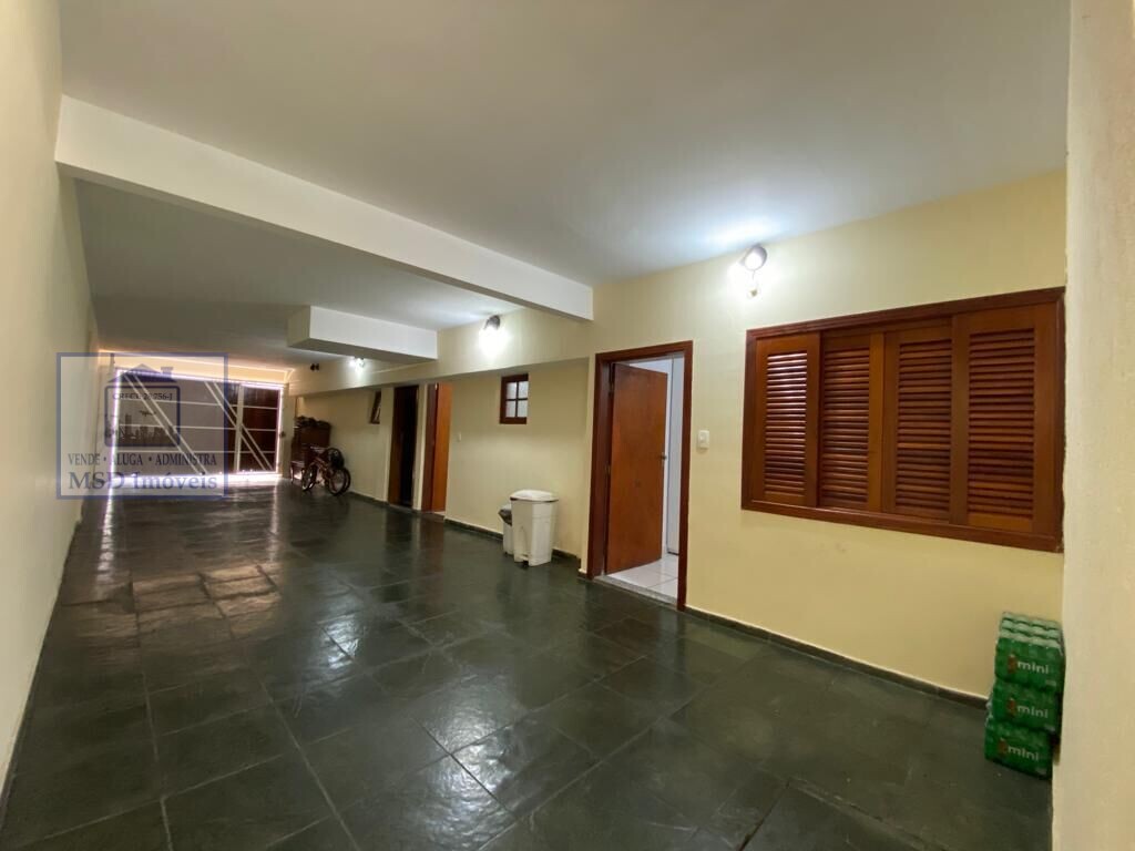 Sobrado à venda com 3 quartos, 198m² - Foto 47