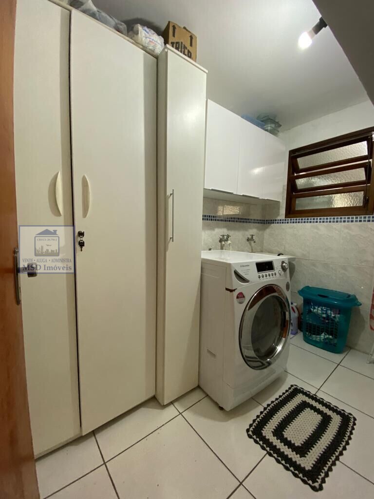 Sobrado à venda com 3 quartos, 198m² - Foto 45