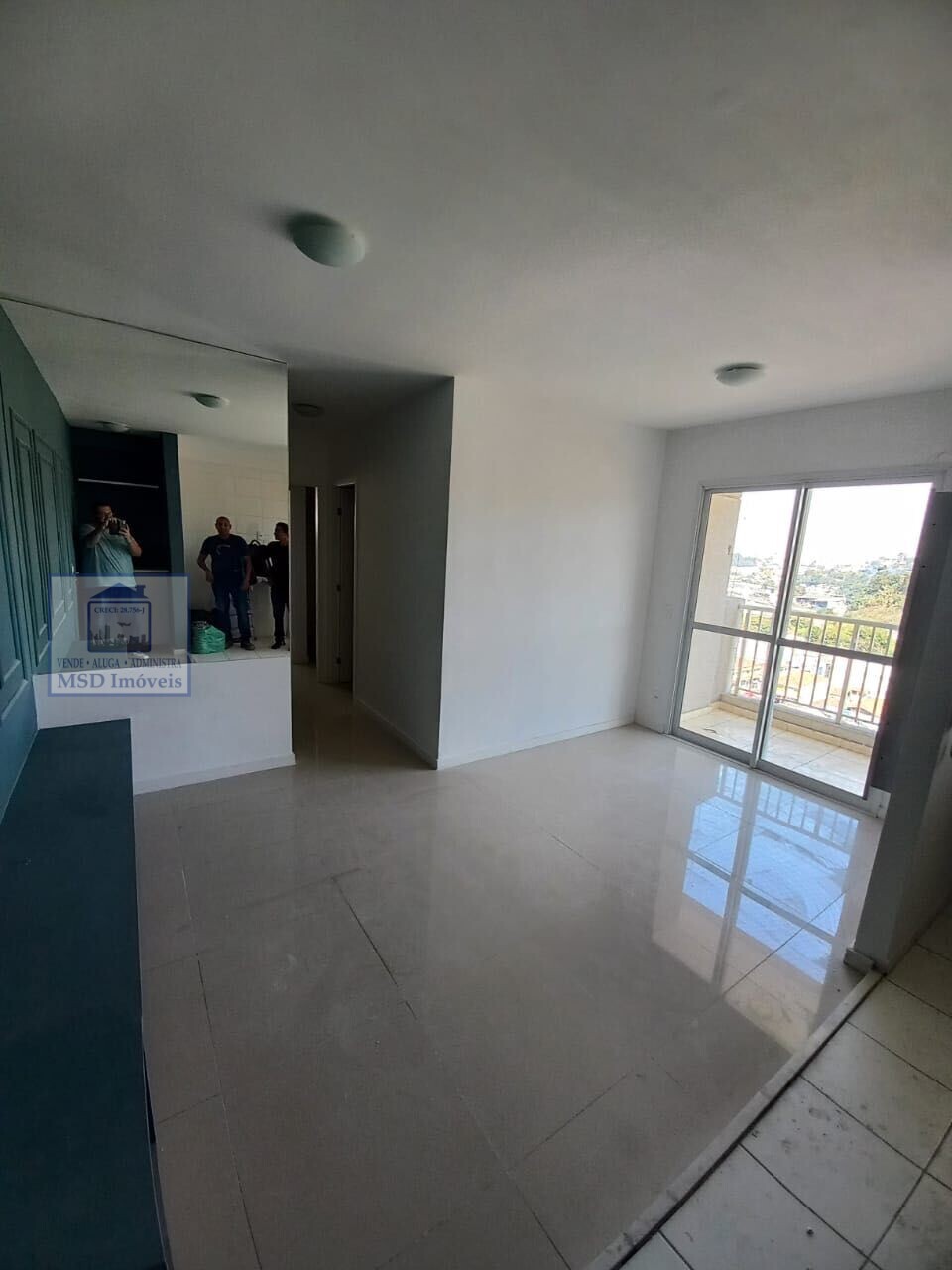 Apartamento para alugar com 2 quartos, 55m² - Foto 2