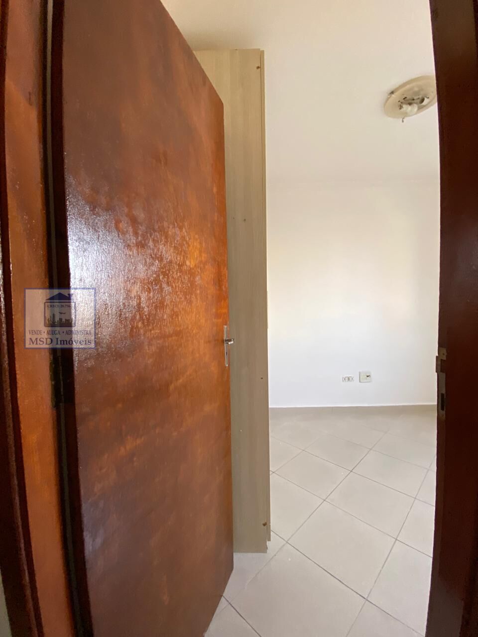 Apartamento à venda com 2 quartos, 56m² - Foto 23