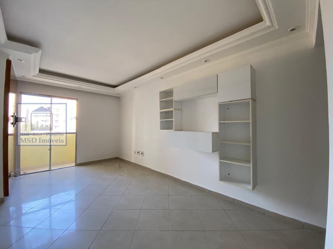 Apartamento à venda com 2 quartos, 56m² - Foto 3