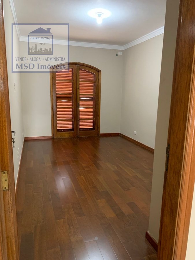 Casa à venda com 3 quartos, 850m² - Foto 26