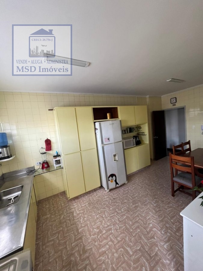 Apartamento à venda com 3 quartos, 152m² - Foto 10