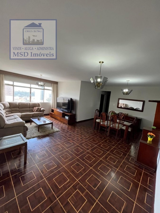 Apartamento à venda com 3 quartos, 152m² - Foto 2