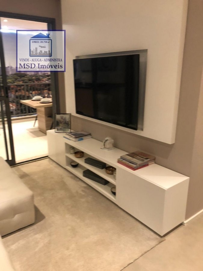 Apartamento à venda com 1 quarto, 70m² - Foto 4