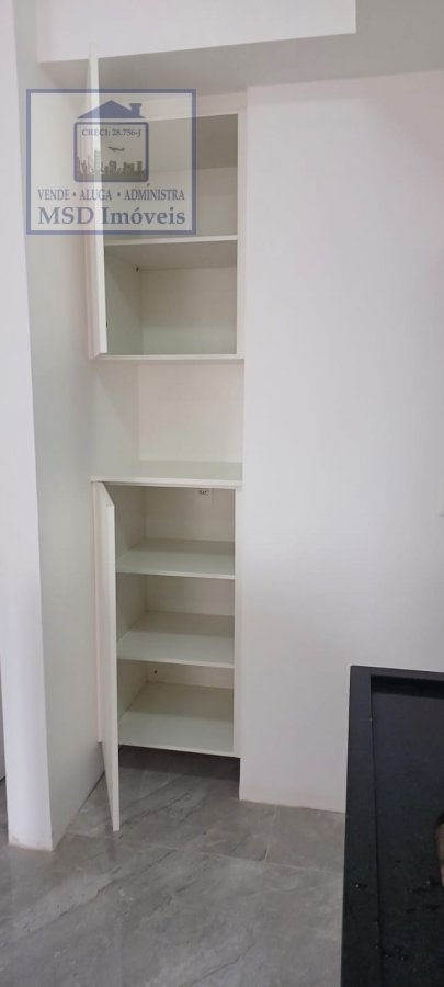 Apartamento à venda com 2 quartos, 68m² - Foto 8