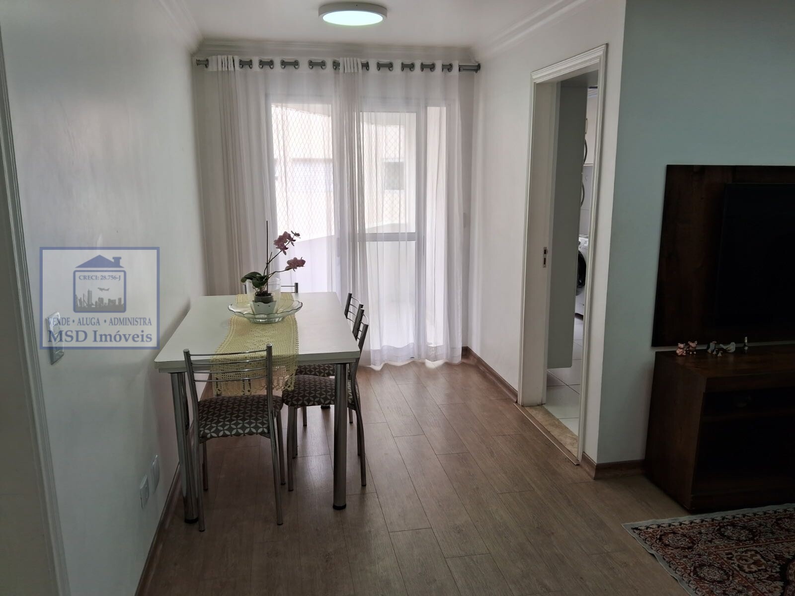 Apartamento à venda com 2 quartos, 66m² - Foto 1