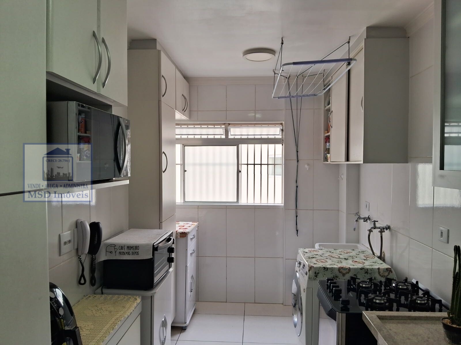 Apartamento à venda com 2 quartos, 66m² - Foto 7