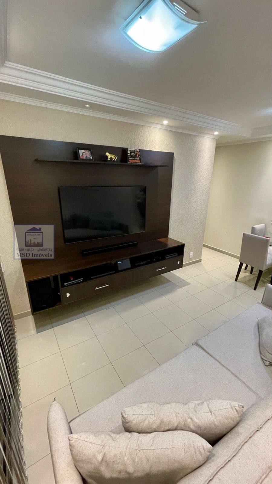 Apartamento à venda com 2 quartos, 55m² - Foto 4